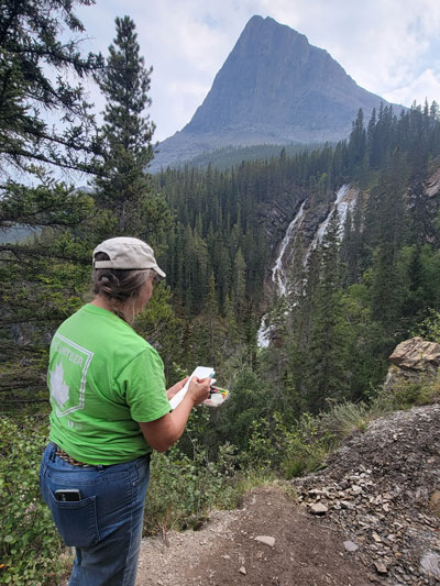 sketching waterfallatgrassilakes canmore